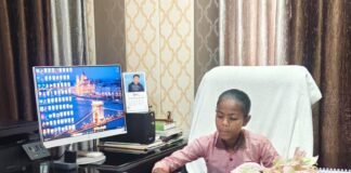 मिशन शक्ति 5.0: रायबरेली में नवोदय चयनित रेशम बनी एक दिन की बीडीओ