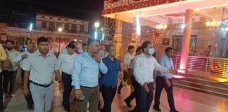 दशहरा पर्व पर गोरखपुर में चाक-चौबंद तैयारी: नगर आयुक्त ने जुलूस मार्ग का लिया जायजा