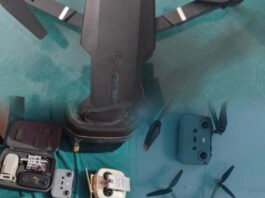 कुशीनगर पुलिस का ड्रोन हंटर अभियान: 13 अवैध ड्रोनों जब्त, भ्रामक अफवाहों पर सख्ती।