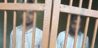 हत्या के प्रयास में दो शातिर गिरफ्तार: तमंचा-बाइक बरामद, पुरानी रंजिश में फायरिंग