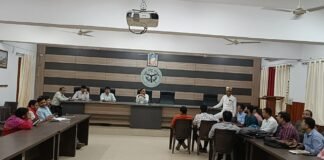 एसडीएम दीपक गुप्ता की सख्त हिदायत: बीएलओ घर-घर सत्यापन करें, मतदाता सूची को त्रुटिरहित बनाएं – लोकतंत्र की बुनियाद मजबूत होगी!