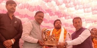 द्वाबा महोत्सव में जय चौबे ने बढ़ाया उत्साह