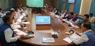 गोरखपुर मंडल: सड़क हादसों पर लगाम, शाम 6-8 बजे सबसे खतरनाक, ब्लैक स्पॉट्स पर तत्काल एक्शन।