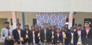 क्विज महासंग्राम: विवेकानंद टीम बनी चैंपियन!