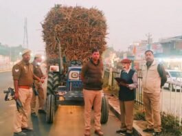 फुटहिया हादसे का सबक, हर्रैया पुलिस की सख्ती 9 ओवरलोड गन्ना वाहनों पर बुलडोजर, 2 लाख से अधिक जुर्माना
