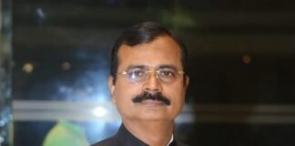 नवागत सीडीओ राजेश कुमार सिंह ने देवरिया में संभाला कार्यभार, विकास योजनाओं पर गुणवत्ता व पारदर्शिता पर जोर