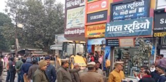 गांधी नगर मुख्य बाजार में अतिक्रमण हटाने का विवाद फिर गरमा