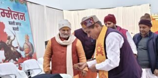 बस्ती में विशाल हिन्दू सम्मेलन: सनातन संस्कृति पर जोर, गुरूकुल शिक्षा का आह्वान