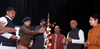 उत्तर प्रदेश दिवस पर गोरखपुर में पोषण का मजबूत संदेश गंभीरनाथ प्रेक्षागृह में भव्य आयोजन, पोषण स्वास्थ्य नारी सशक्तिकरण पर रहा विशेष जोर