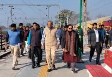 महाप्रबंधक उदय बोरवणकर ने रामनगर कोच केयर सेंटर एवं स्टेशन का किया गहन संरक्षा निरीक्षण