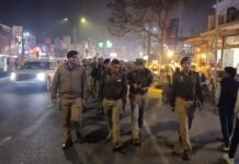 नवागत एसएसपी डॉ. कौस्तुभ ने कैंट क्षेत्र में किया पैदल गश्त, सुरक्षा व्यवस्था परखी