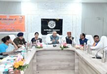 प्रभारी मंत्री राकेश सचान की सख्त समीक्षा! प्रधानमंत्री आवास से गोशाला तक, सिंचाई-बिजली-रोड तक दिए टाइट निर्देश – वित्तीय वर्ष के अंत में 100% लक्ष्य पूर्ति का अल्टीमेटम