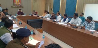 गीडा क्षेत्र में अवैध टैंकर खड़े करने पर मुकदमा दर्ज होगा: मंडलायुक्त अनिल ढींगरा ने दिए सख्त निर्देश