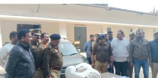 अंतर्राज्यीय अपराध गिरोह पर संतकबीरनगर पुलिस की बड़ी कार्रवाई चोरी की तीन चारपहिया गाड़ियां, 20 किलो 800 ग्राम अवैध गांजा और करीब 5 लाख रुपये नकद बरामद