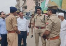 अलविदा जुमे को लेकर डीएम-एसपी सतर्क: अजीमुल्लाह चौराहा सहित संवेदनशील क्षेत्रों का निरीक्षण