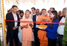 जंग न होती तो रवि किशन दुबई में होते: CM योगी बोले अफवाहों से सतर्क रहिए, जरूरत हो तभी पेट्रोल-डीजल लें