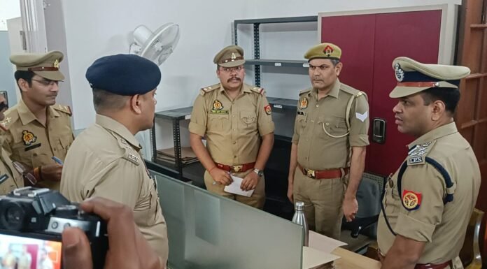 डीआईजी ने पुलिस लाइन व कार्यालय का किया वार्षिक मुआयना