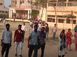 उप निरीक्षक भर्ती परीक्षा गोरखपुर में शांतिपूर्ण सम्पन्न: 36 हजार अभ्यर्थी हुए शामिल