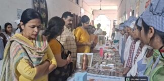 आस्था के साथ स्वास्थ्य का सशक्त संदेश: गंगोत्री देवी महाविद्यालय में व्रत बना ‘सुपर न्यूट्रिशन डाइट’