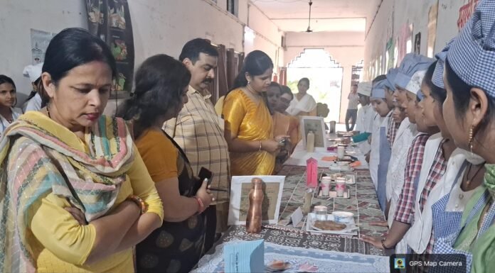 आस्था के साथ स्वास्थ्य का सशक्त संदेश: गंगोत्री देवी महाविद्यालय में व्रत बना ‘सुपर न्यूट्रिशन डाइट’