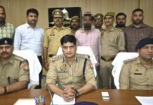 वाल्टरगंज में महिला हत्या का सनसनीखेज खुलासा: किरायेदार अभिषेक ने गला दबाकर की हत्या, शव ट्रैक पर फेंक दुर्घटना दिखाई