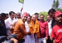 सपा नेता रोहित पांडेय का संतकबीरनगर में भव्य स्वागत: टेमा से खलीलाबाद तक बिछाए पलक-पावड़े