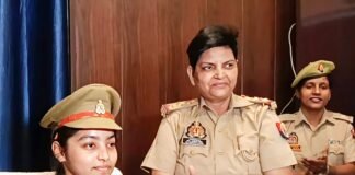 एक दिन की थानेदार बनी 10वीं की छात्रा नित्या कसौधन: महिला थाने में जानी पुलिस की कार्यप्रणाली