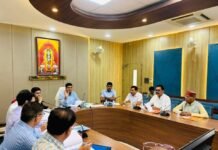 गोरखपुर विकास प्राधिकरण की 130वीं बोर्ड बैठक आयोजित, अनिल ढींगरा ने दिए आवश्यक निर्देश।