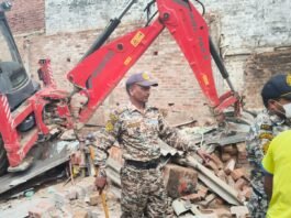 अवैध कब्जे पर चला बुलडोजर, नगर निगम की 18 डिसमिल भूमि हुई मुक्त