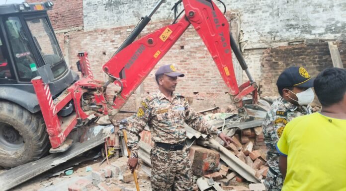 अवैध कब्जे पर चला बुलडोजर, नगर निगम की 18 डिसमिल भूमि हुई मुक्त