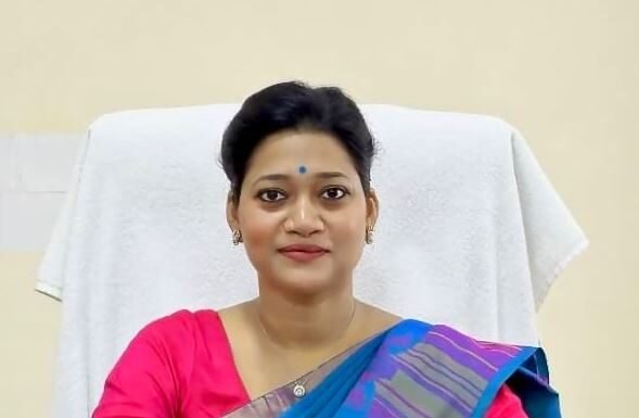 जल जीवन मिशन में रायबरेली की सराहना, डीएम हर्षिता माथुर सम्मानित