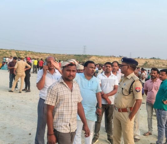 राप्ती नदी में नहाते समय तीन युवक डूबे, SDRF और गोताखोरों का सर्च ऑपरेशन जारी