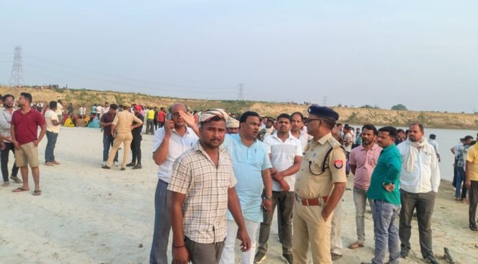 राप्ती नदी में नहाते समय तीन युवक डूबे, SDRF और गोताखोरों का सर्च ऑपरेशन जारी