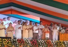 गोरखपुर को 1054 करोड़ की सौगात, 470 परियोजनाओं का लोकार्पण-शिलान्यास