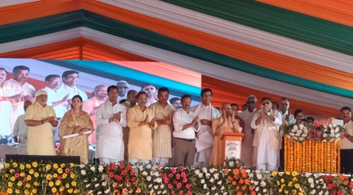 गोरखपुर को 1054 करोड़ की सौगात, 470 परियोजनाओं का लोकार्पण-शिलान्यास