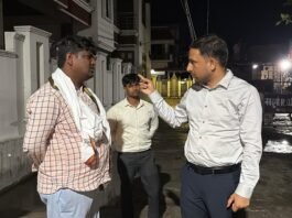 बारिश के बीच नगर आयुक्त सड़कों पर, जलभराव वाले स्थलों का लिया जायजा