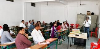 जनगणना-2027 प्रशिक्षण में अनुपस्थिति पर होगी कार्रवाई एडीएम ने दिए सख्त निर्देश, अनिवार्य उपस्थिति सुनिश्चित करने को कहा