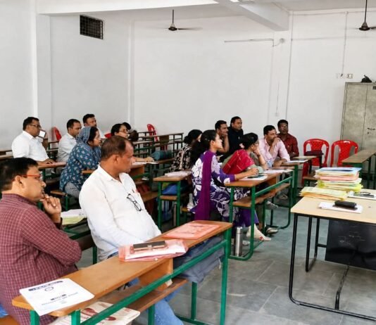जनगणना-2027 प्रशिक्षण में अनुपस्थिति पर होगी कार्रवाई एडीएम ने दिए सख्त निर्देश, अनिवार्य उपस्थिति सुनिश्चित करने को कहा