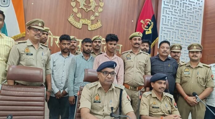 मेहदावल में जुए की महफिल से निकली लूट की साजिश, कैम्पियरगंज पुलिस ने तीन बदमाश दबोचे