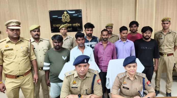 पुलिस मुठभेड़ में गौ-तस्कर गिरोह का सरगना गिरफ्तार, कुल 8 आरोपी दबोचे गए परसरामपुर पुलिस व एसओजी की संयुक्त कार्रवाई में चार गोवंश, तमंचा और बाइक बरामद