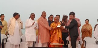 रामगढ़ ताल में गूंजा जीत का जयघोष, 46वीं जूनियर रोइंग नेशनल चैंपियनशिप का भव्य समापन उत्तर प्रदेश ने शानदार प्रदर्शन कर जीता गोल्ड मेडल, मुख्यमंत्री योगी आदित्यनाथ ने खिलाड़ियों को किया सम्मानित