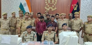 गोरखपुर में नकली नोट बनाने वाले गिरोह का भंडाफोड़, 5 आरोपी गिरफ्तार काले नोट से तैयार होती थी फर्जी करेंसी, प्रिंटर-केमिकल और बिहार कनेक्शन का खुलासा