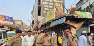 ईद-उल-जुहा पर शहर में हाई अलर्ट, चप्पे-चप्पे पर पुलिस की नजर एसएसपी, एडीएम सिटी व एसपी सिटी ने खुद संभाली कमान, मस्जिदों के आसपास रही कड़ी निगरानी