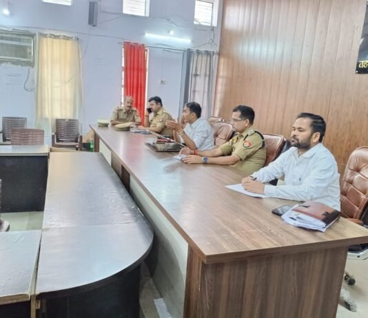 दिन के समय खनन पर पूर्ण प्रतिबंध, नियम तोड़ने पर होगी सख्त कार्रवाई तेज रफ्तार और लापरवाही से हादसा होने पर चालकों पर दर्ज होगा गंभीर मुकदमा