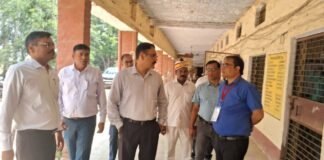 प्रवक्ता भर्ती परीक्षा शांतिपूर्ण संपन्न, डीएम ने केंद्रों का किया निरीक्षण; 1204 अभ्यर्थी हुए शामिल