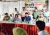 श्रीपालपुर में रात्रि चौपाल: मंडलायुक्त ने सुनीं ग्रामीणों की समस्याएं, अधिकारियों को दिए सख्त निर्देश