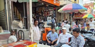 खलीलाबाद में खाद्य सुरक्षा विभाग की बड़ी कार्रवाई, पनीर विक्रेताओं पर छापेमारी कर लिए गए नमूने अपूर्व ट्रेडर्स (तान्या पनीर) और माधुरी ट्रेडर्स से एक-एक नमूना जांच के लिए प्रयोगशाला भेजा गया