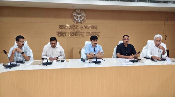 अंतर्राष्ट्रीय योग दिवस की तैयारियां पूरी, कांशीराम स्टेडियम में होगा सामूहिक योगाभ्यास योग को जीवनशैली का हिस्सा बनाएं, स्वस्थ और संतुलित जीवन की ओर बढ़ें : मंडलायुक्त