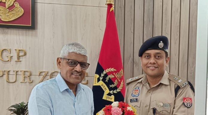 गोरखपुर के एडीजी मुथा अशोक जैन बने डीजी, पुलिस अधिकारियों ने दी बधाई पदोन्नति की घोषणा के बाद एडीजी कार्यालय में शुभकामनाओं का लगा तांता