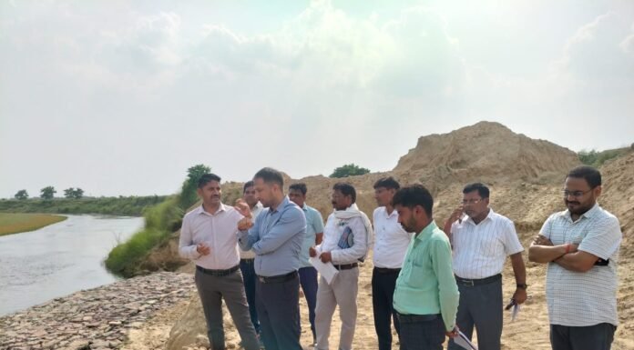 मानसून से पहले अलर्ट मोड में प्रशासन, अराजी सुबाइन तटबंध का डीएम ने किया निरीक्षण